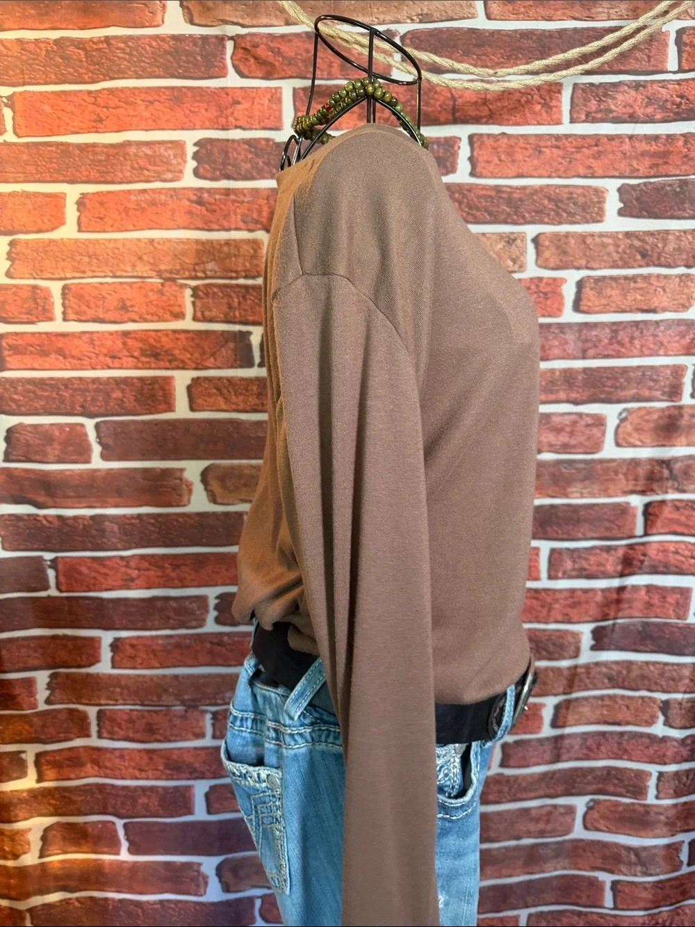 👚 Cotton Long Sleeve Thumb Hole Top — Camo Brown — Sz L / NWOT / Q